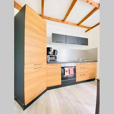 Appartement Rez-De-Chaussee Laon Exterior foto